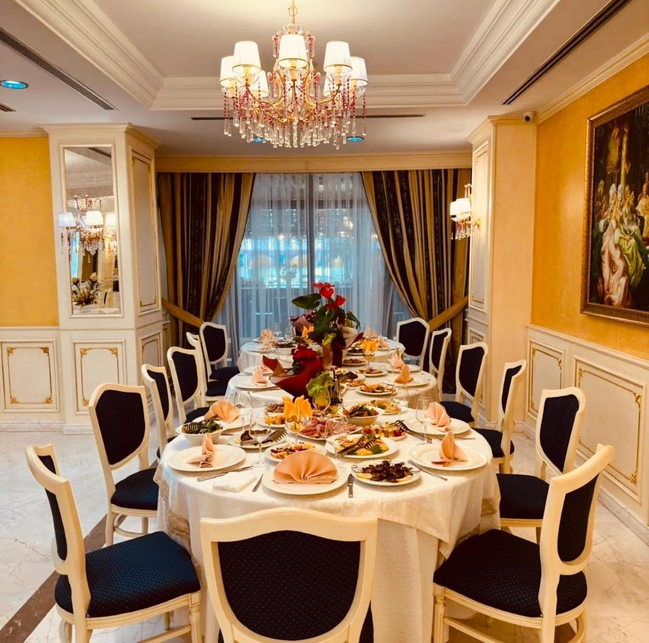 Hotel Fieri Eksteriør billede