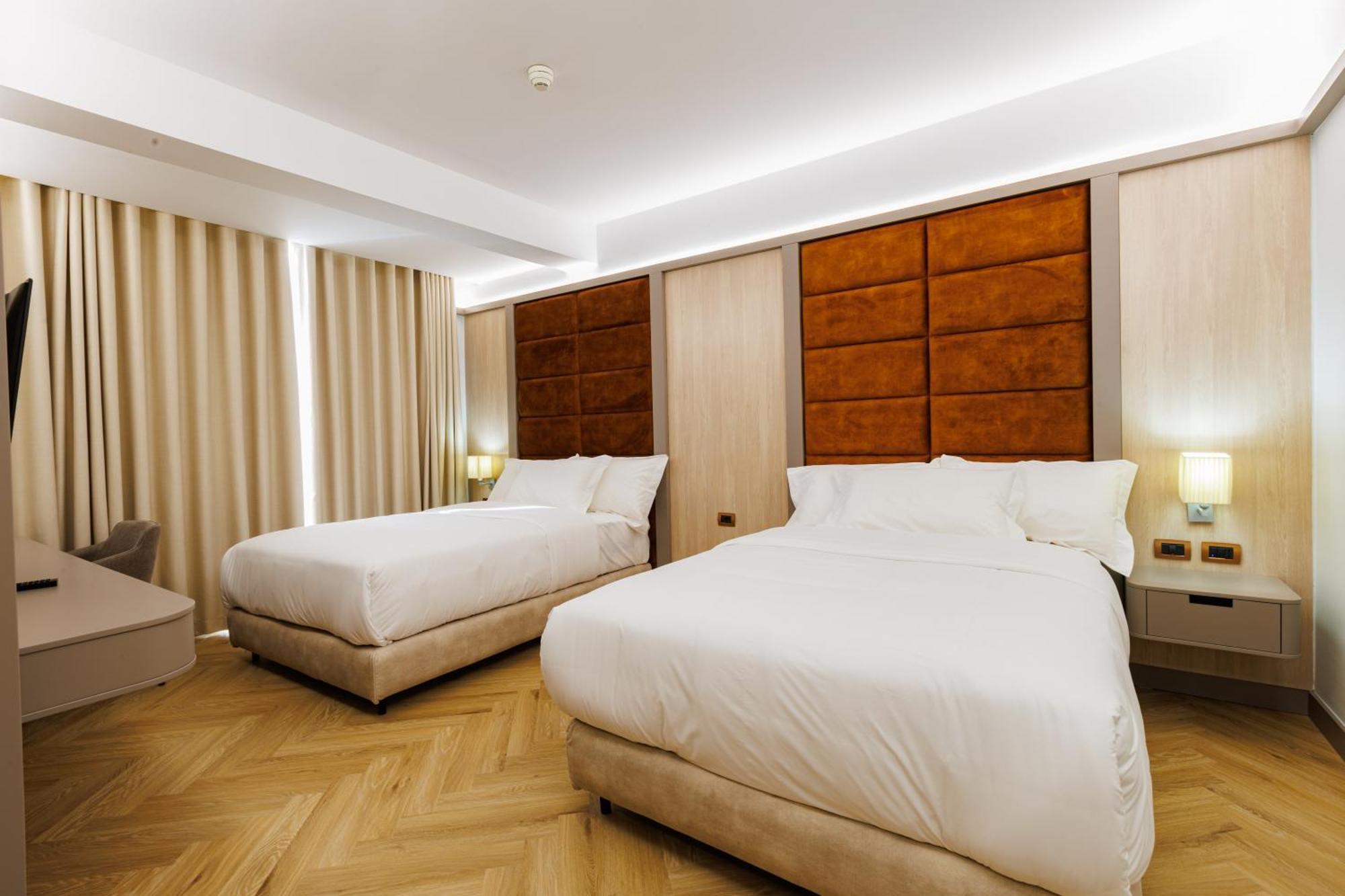 Hotel Fieri Eksteriør billede