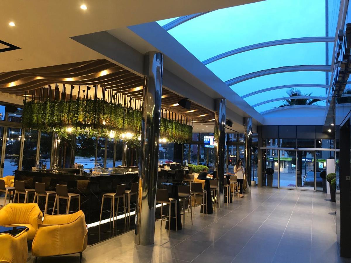 Hotel Fieri Eksteriør billede